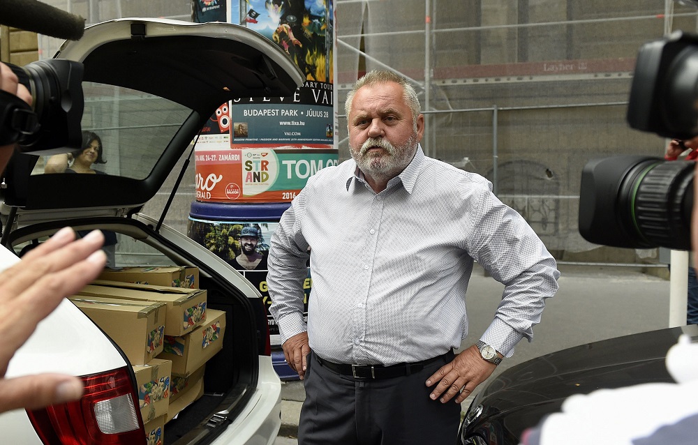 Az MSZP a legfontosabb élelmiszerek áfájának csökkentését sem támogatta