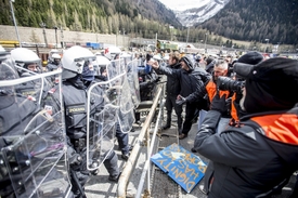 Fotó: mti, illusztráció