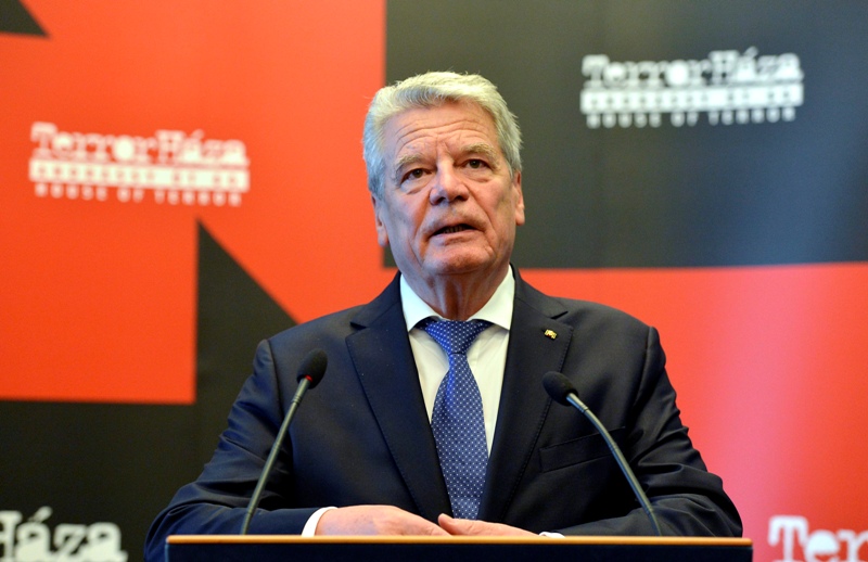 Német államfő: a terror miatt ez az ünnep más, mint az eddigiek