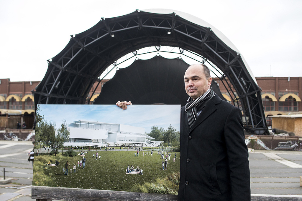 Megkezdik a Petőfi Csarnok bontását