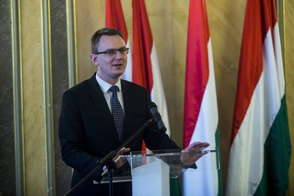 Európai szinten is példa nélküli, amennyit a kormány a családokra költ