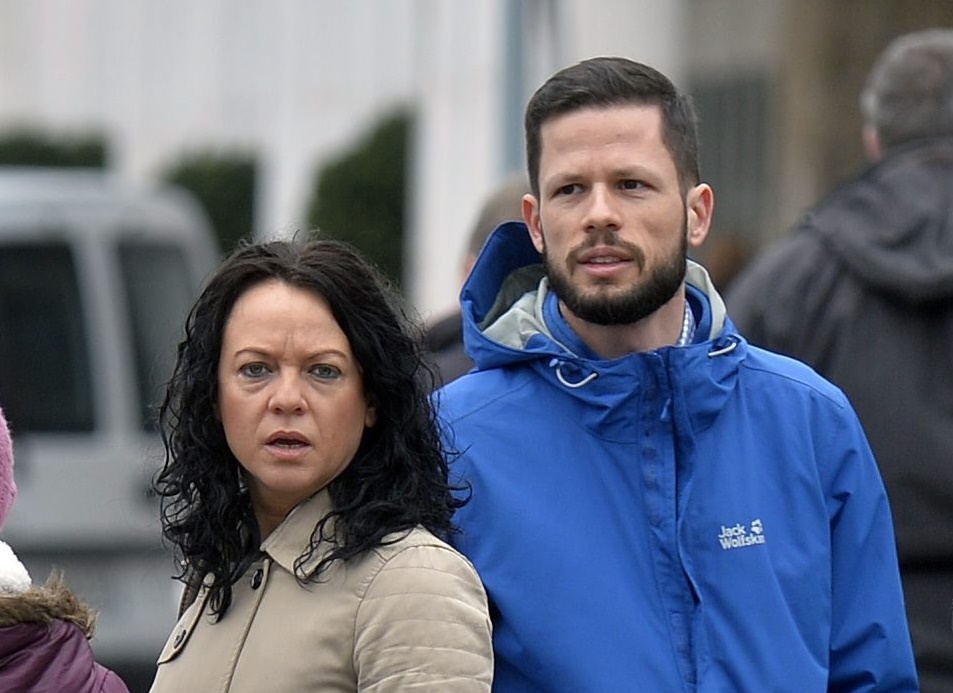 Párbeszéd: áfacsökkentés helyett a jövedelmeket növeljék!