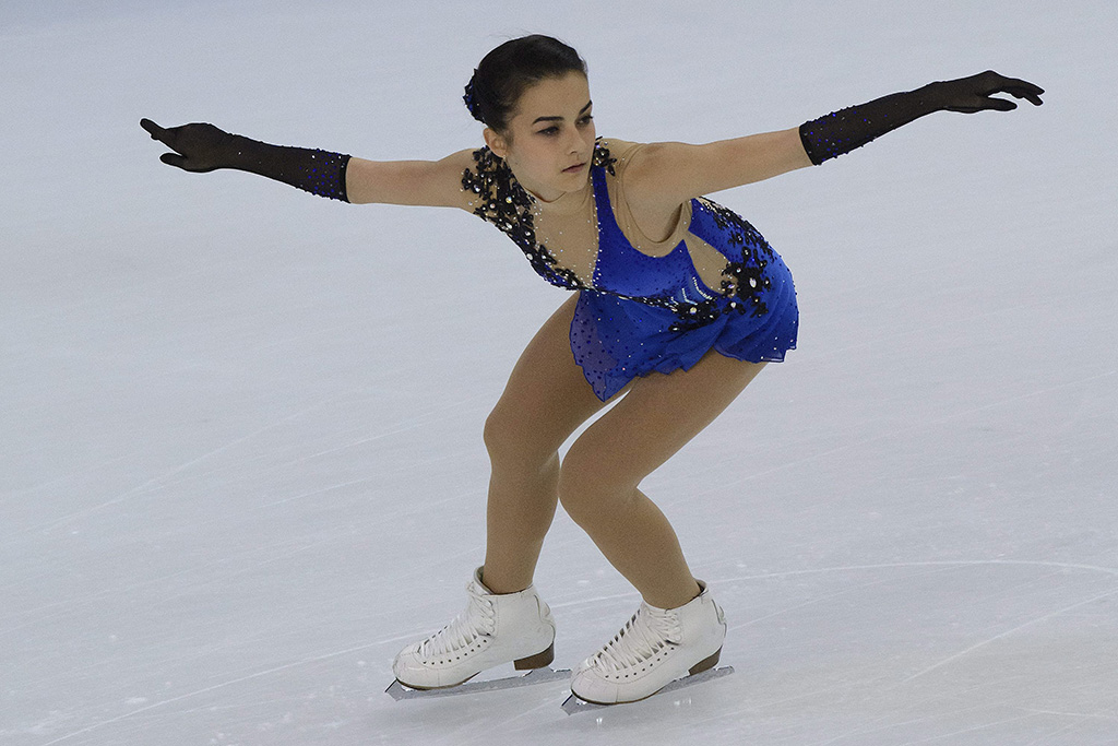 Tízbe várják Tóth Ivettet