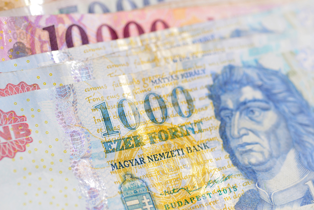 A szakszervezetek üdvözlik a kormány által bejelentett bérfejlesztést