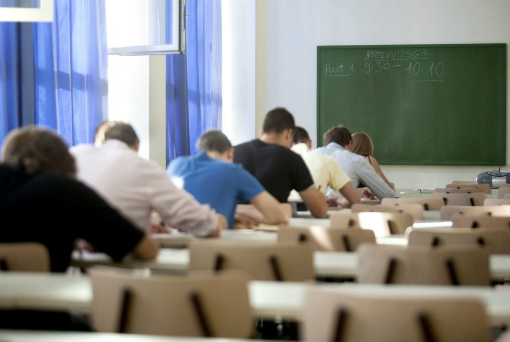 Javítani kell a nyelvtanulás feltételein