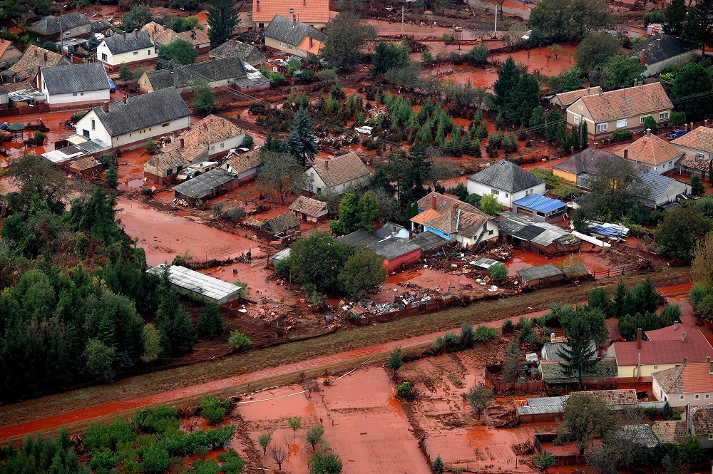 Hatályon kívül helyezte az elsőfokú ítéletet a Győri Ítélőtábla
