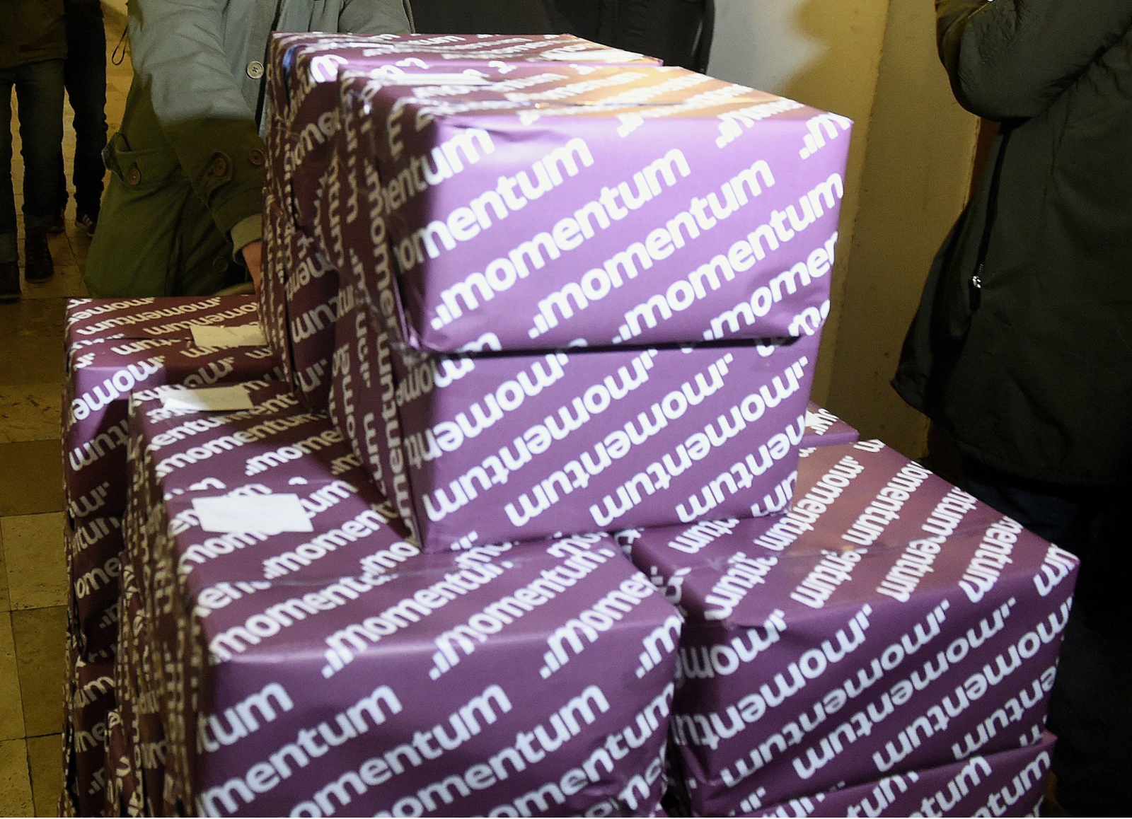 Sorozatos botrányok kísérik a Momentum országjárását