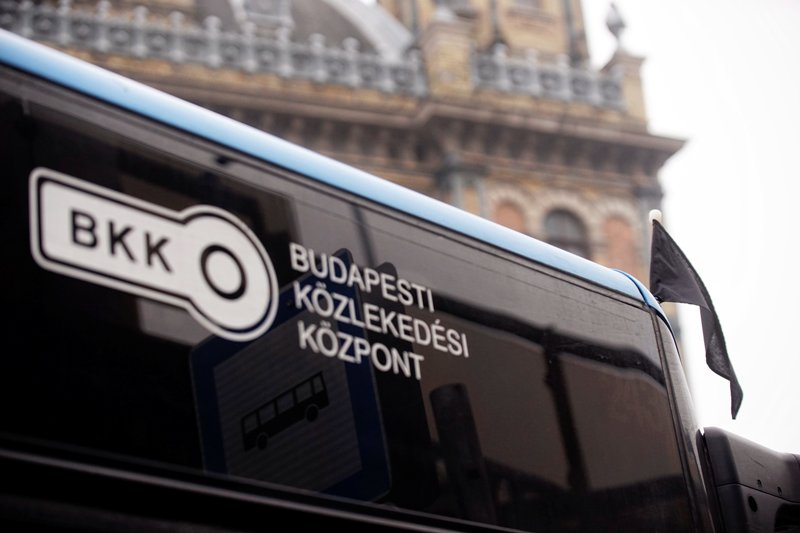 Újabb beléptetőkapus tesztet indít a BKK a metróban