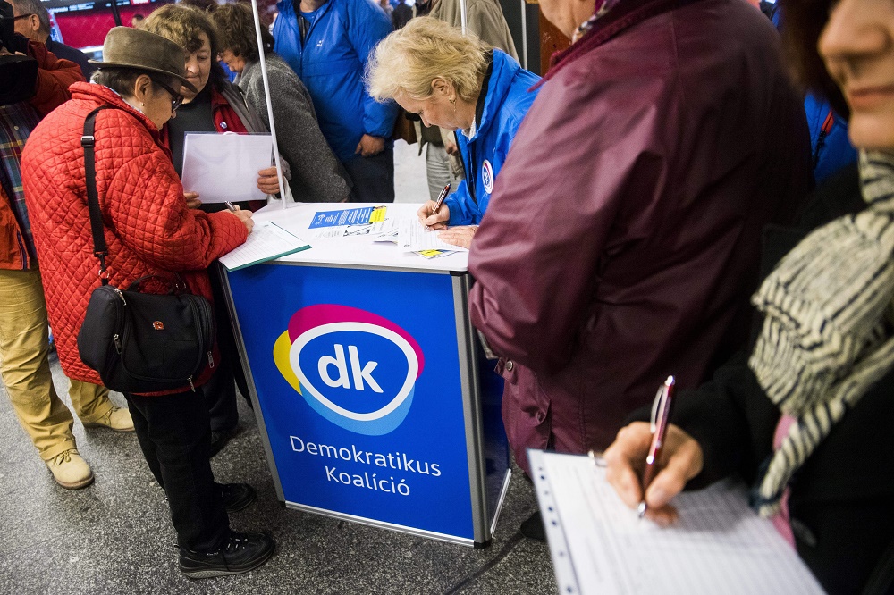 A DK megindítja a „népakarat-cunamit”