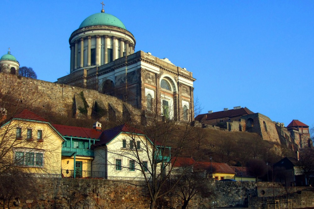 Nemzeti emlékhellyé avatják az esztergomi Várhegyet és Vízivárost