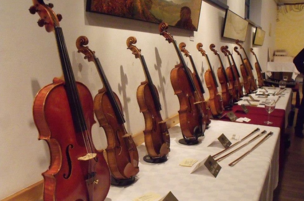 Hegedűkészítők Szalonja a Fonóban