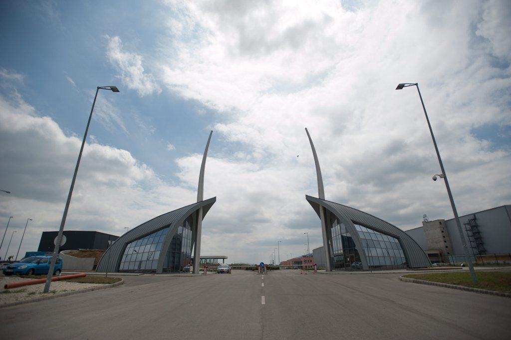 Ég az etyeki Korda Filmstúdió egyik csarnoka