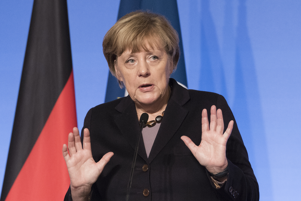 Angela Merkel elutasítja a pénzügyi szankciókat