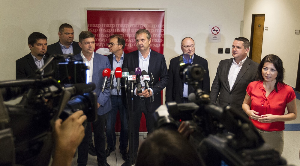 Nonszensz és megalapozatlan az MSZP feljelentése