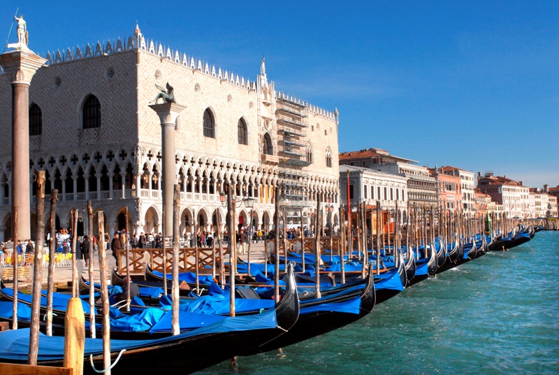 Dzsihadista csoportot számoltak fel Velencében