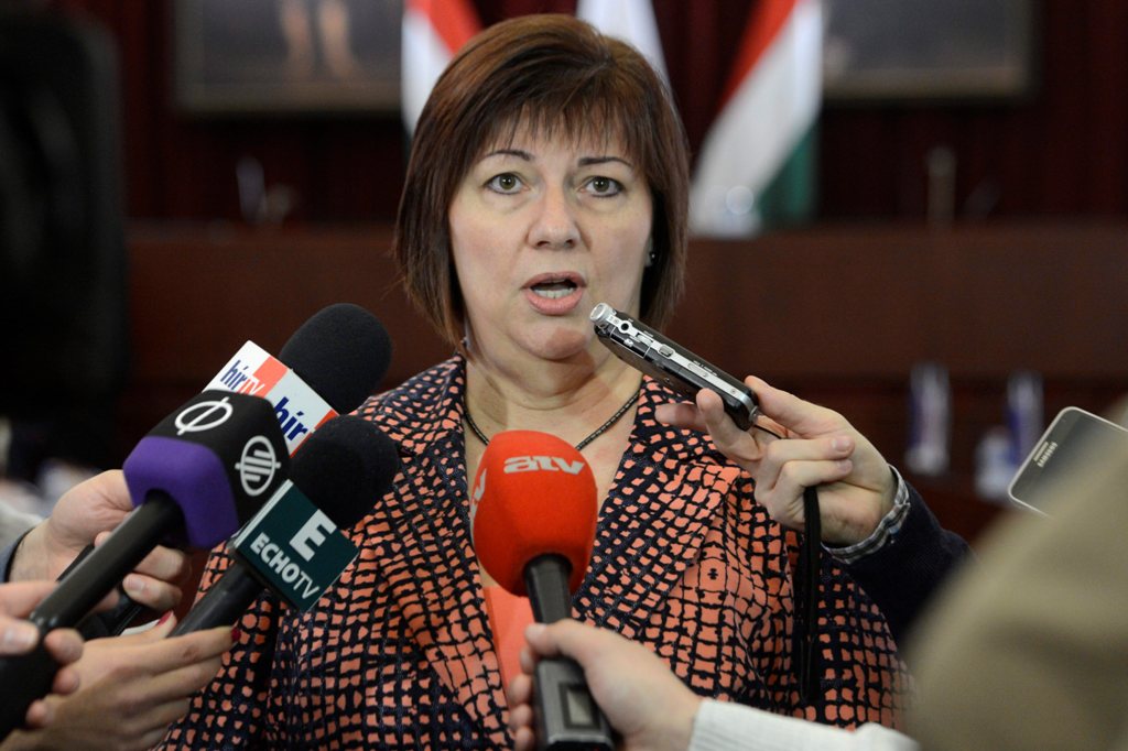 A DK szerint teljesen összeomlott a budapesti tömegközlekedés