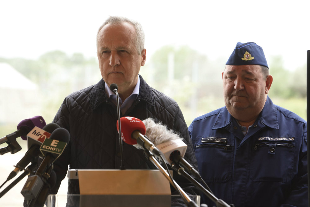 Elkészült a második kerítés