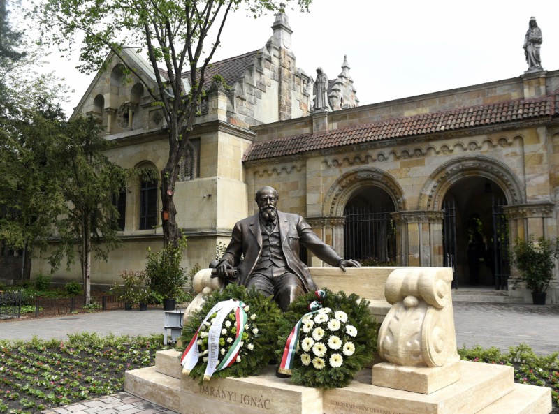 Felavatták Darányi Ignác szobrát