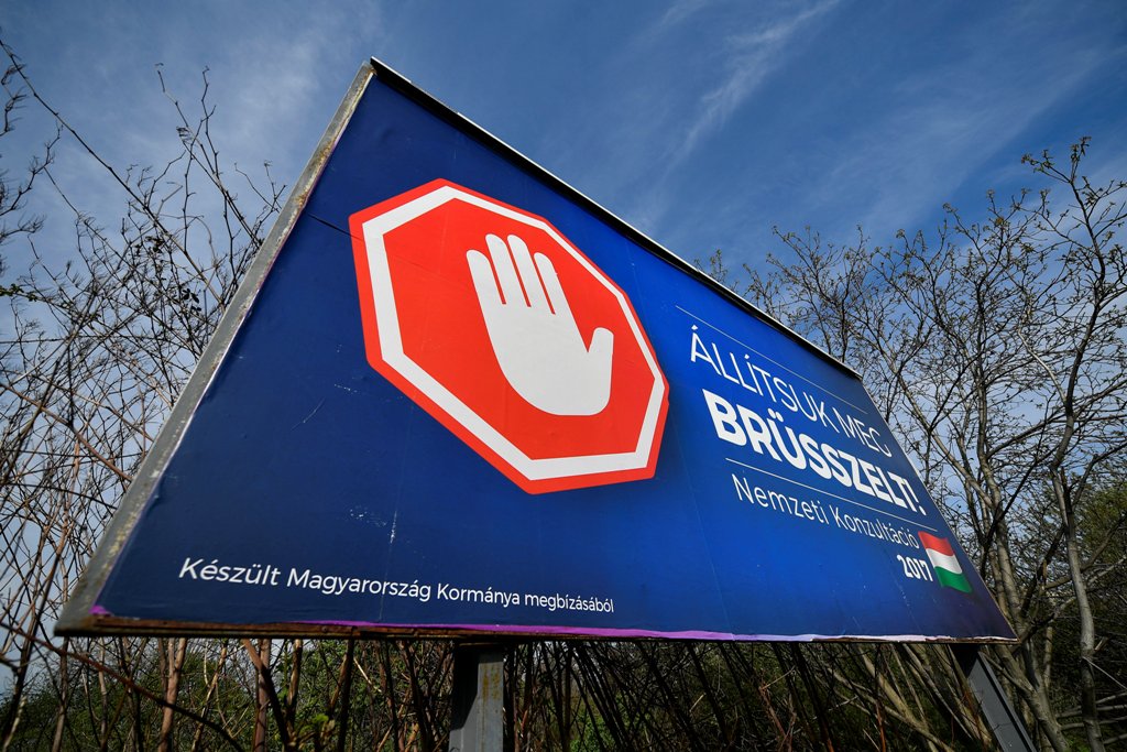 Megfelel a nemzeti konzultáció honlapja a törvényi előírásoknak