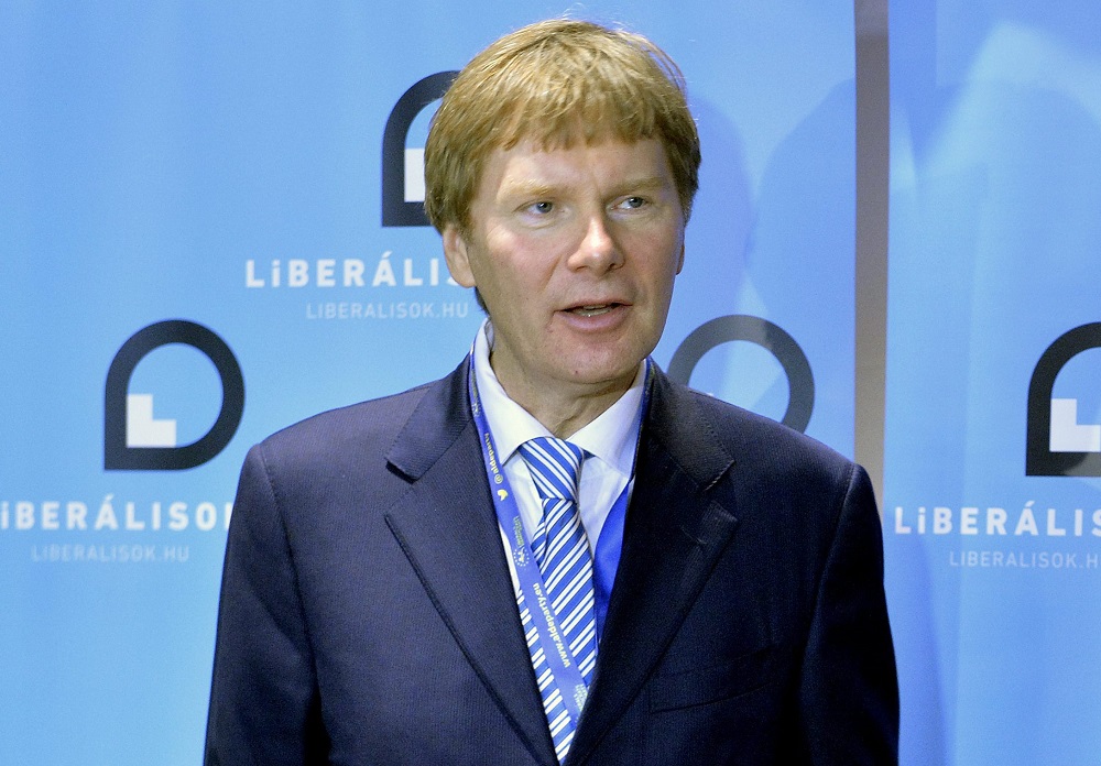 Fodor Gábor szerint az egész ország „hálával tartozik Soros Györgynek”