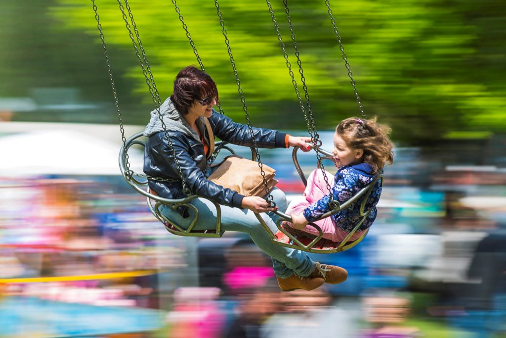 Átlagosan 2-5 ezer forintot költenek a szülők gyereknapi meglepetésre