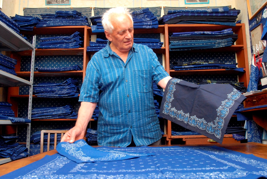 Elhunyt Sárdi János kékfestő