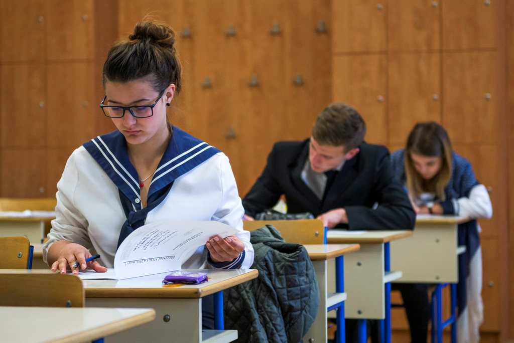 Matematikából érettségiznek