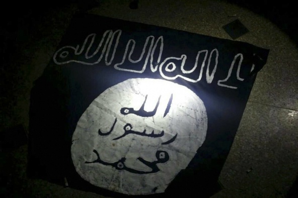 Az FBI munkatársa az IÁ terroristájához ment feleségül