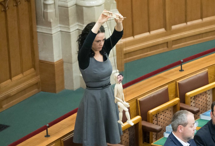 Ma beérhet a bugyutaság gyümölcse