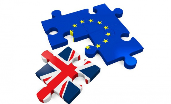 Maradhatnak a Brexit után