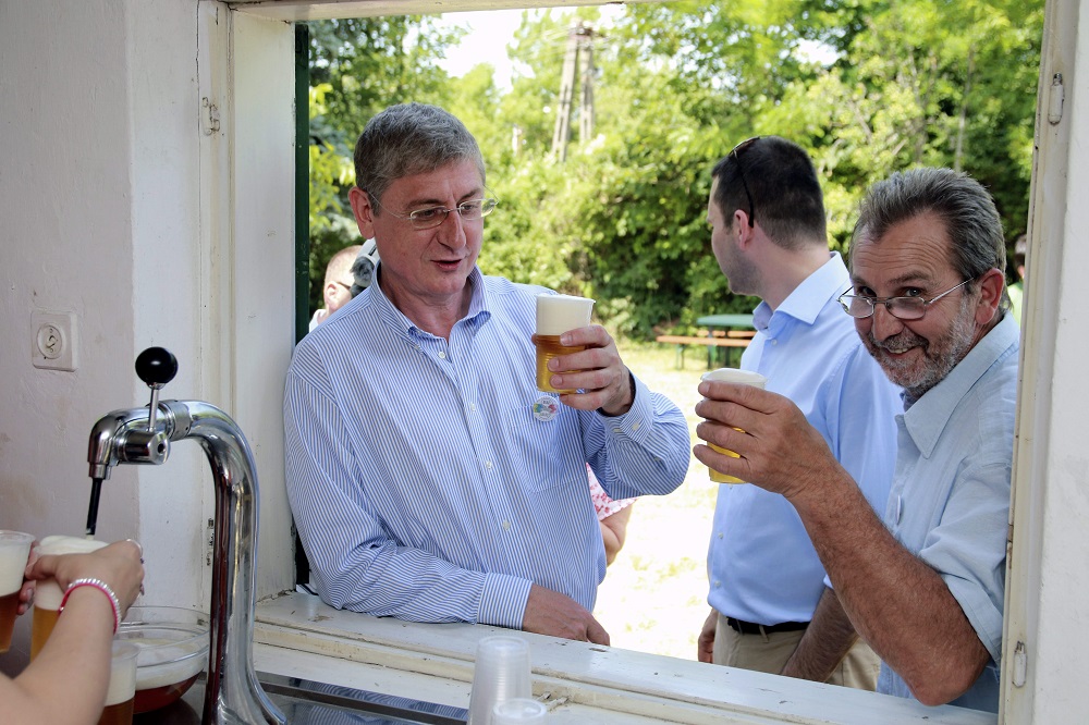 Gyurcsányék veszélyeztetnék a magyar családok biztonságát