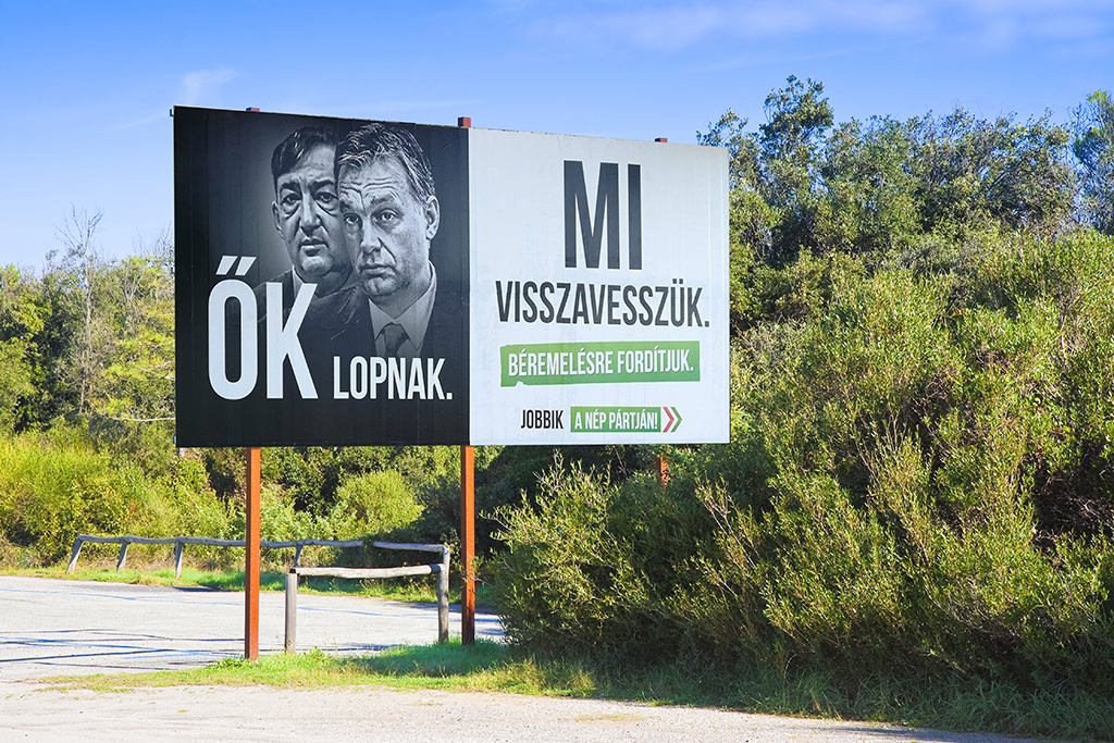 Milliárdos méreteket ölthet a „Jobbik-Simicska korrupció”