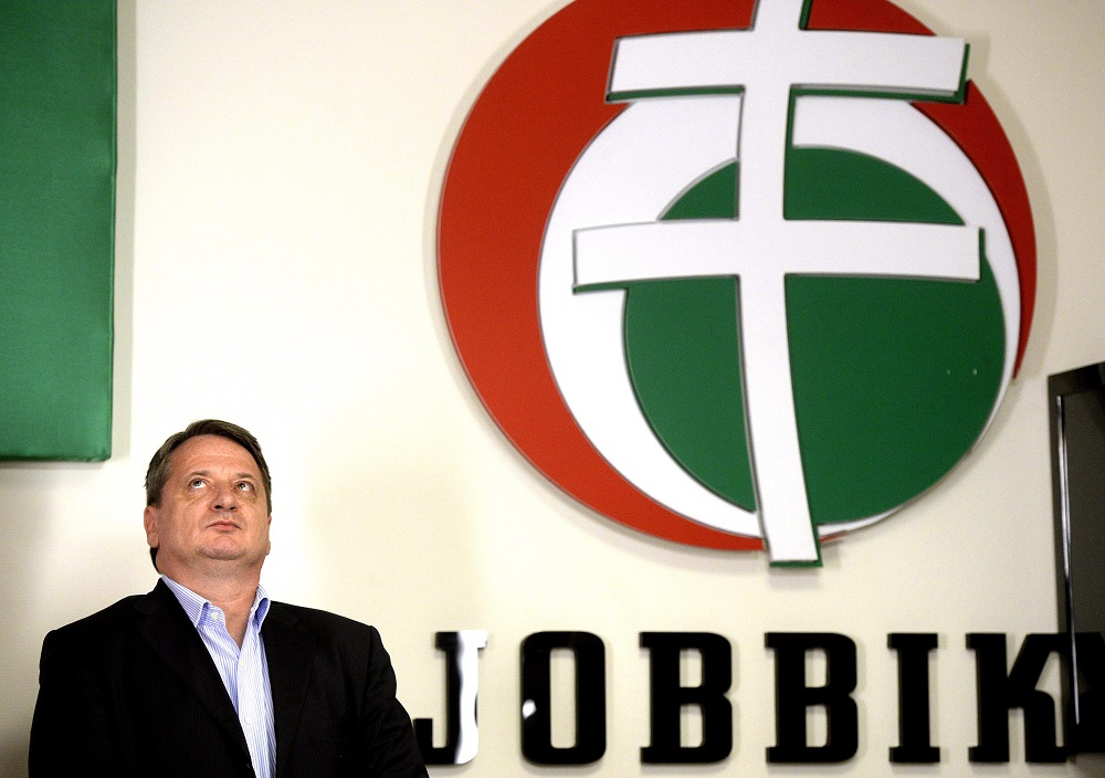 Újabb ügyben függesztették fel Kovács Béla mentelmi jogát