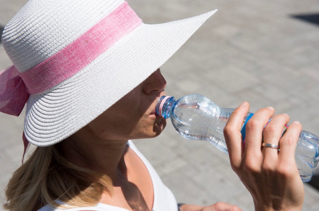 40 fok körüli meleggel kezdődik az augusztus