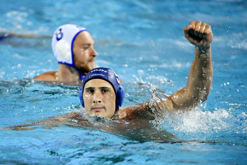 Csoportelső a férfi pólóválogatott