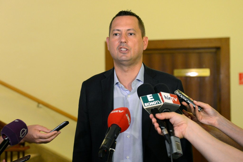 Újra összehívják a bizottságot