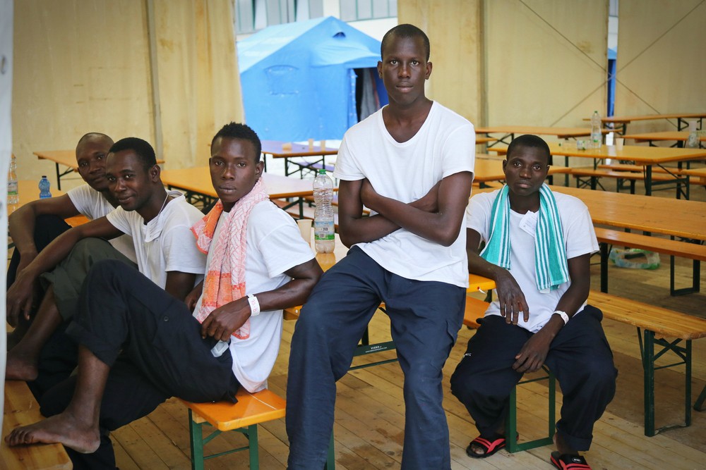 Bekeményítenek az olaszok a civilekkel szemben