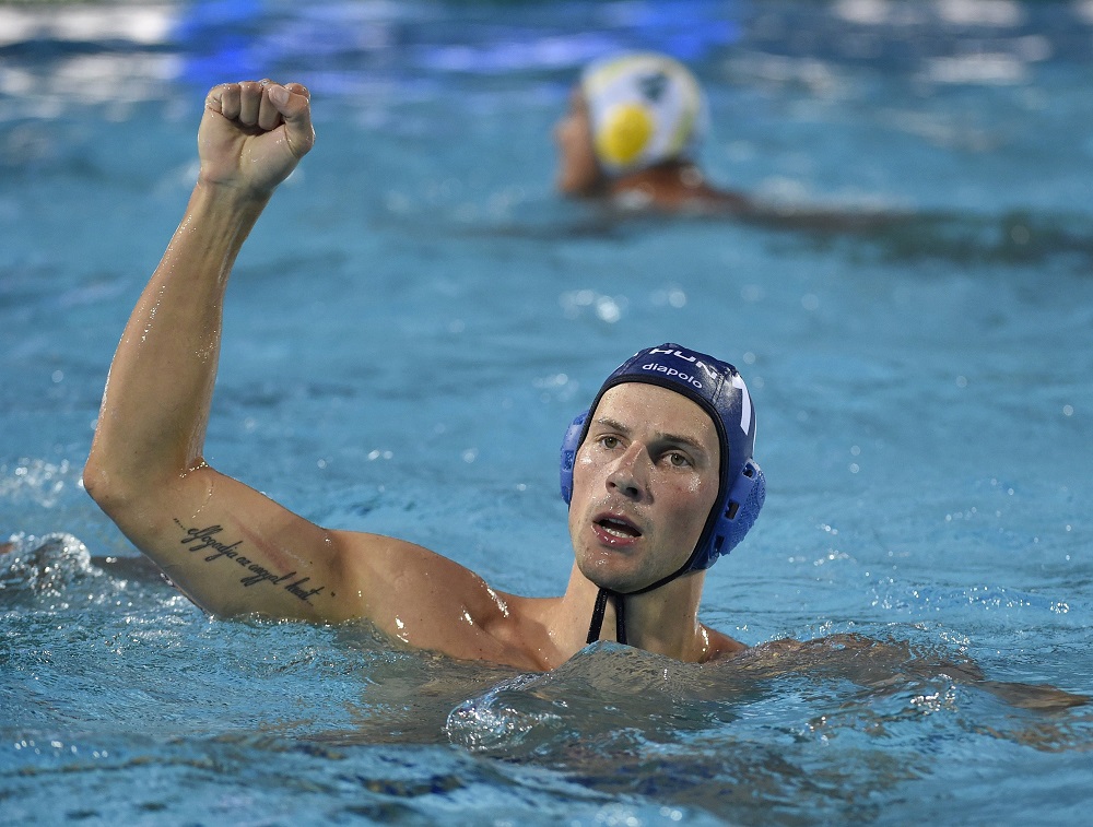 Tízgólos győzelemmel kezdtek a fiúk