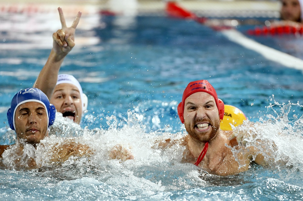 Döntetlen az olaszok ellen