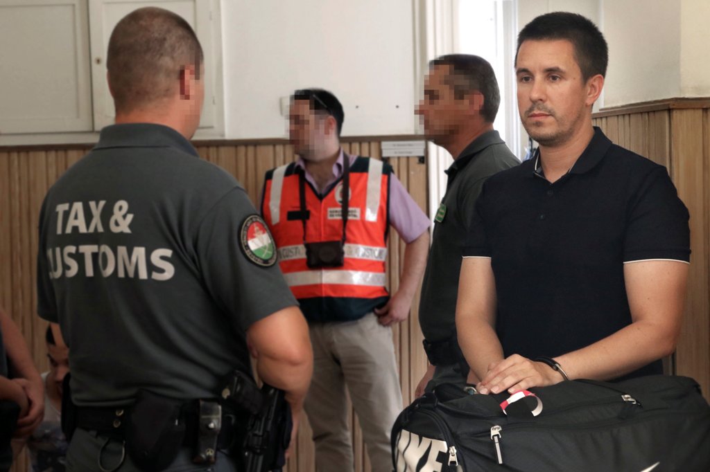 Újabb gyanúsított őrizetben