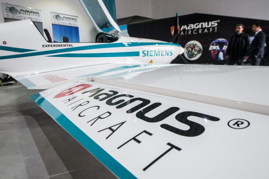 Repülőgépgyár épül Pécsen