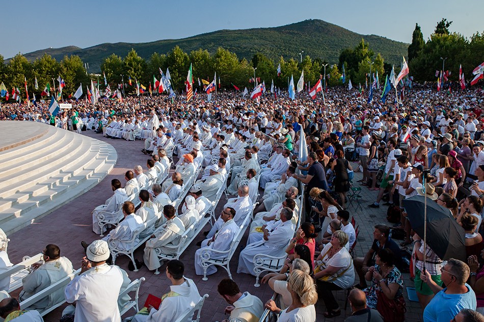 Hetvenezren a katolikus ifjúsági fesztiválon