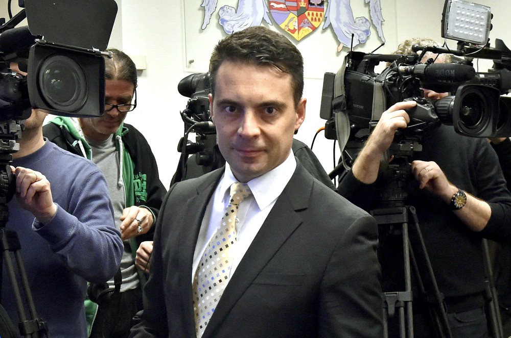 A Jobbik elkeseredetten akciózik