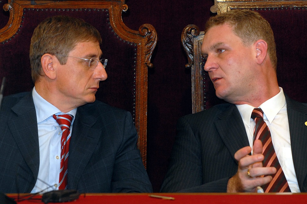 Folytatódik a balos szappanopera