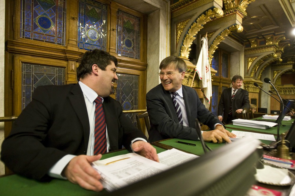 Felmentését kérte Hagyó Miklós