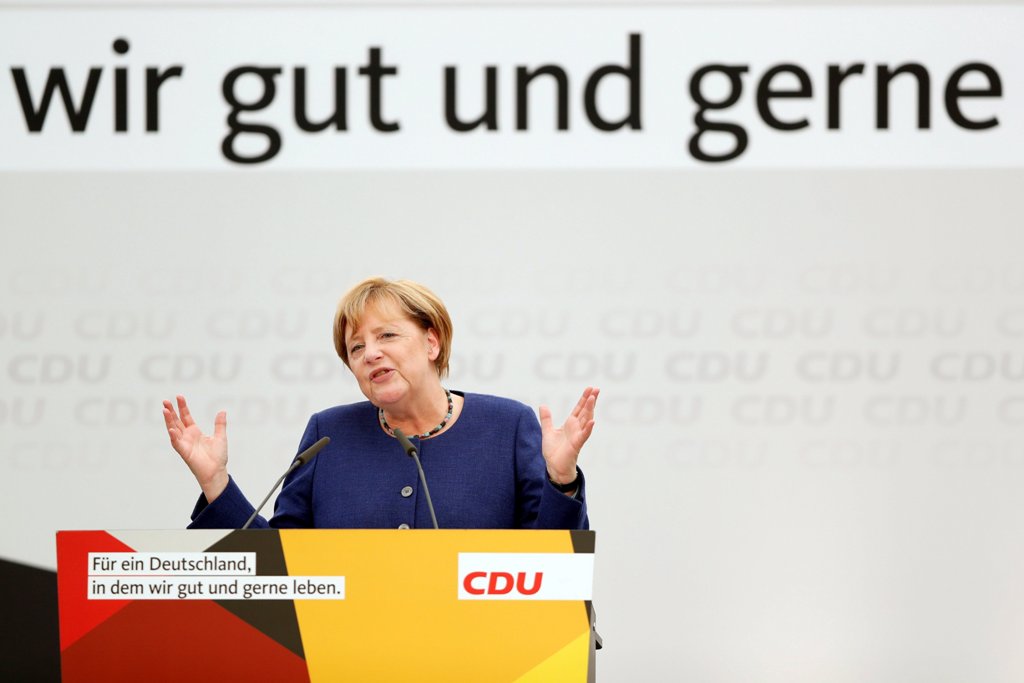 Merkel: fellépünk az erőszakoskodó migránsokkal szemben