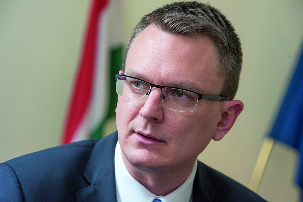 Több száz milliárd forintos fejlesztés