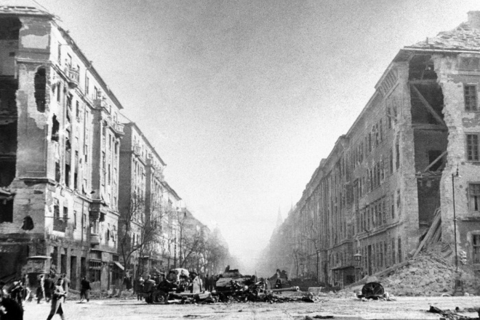 Kiállítás Görgényi István 1956-os festményeiből