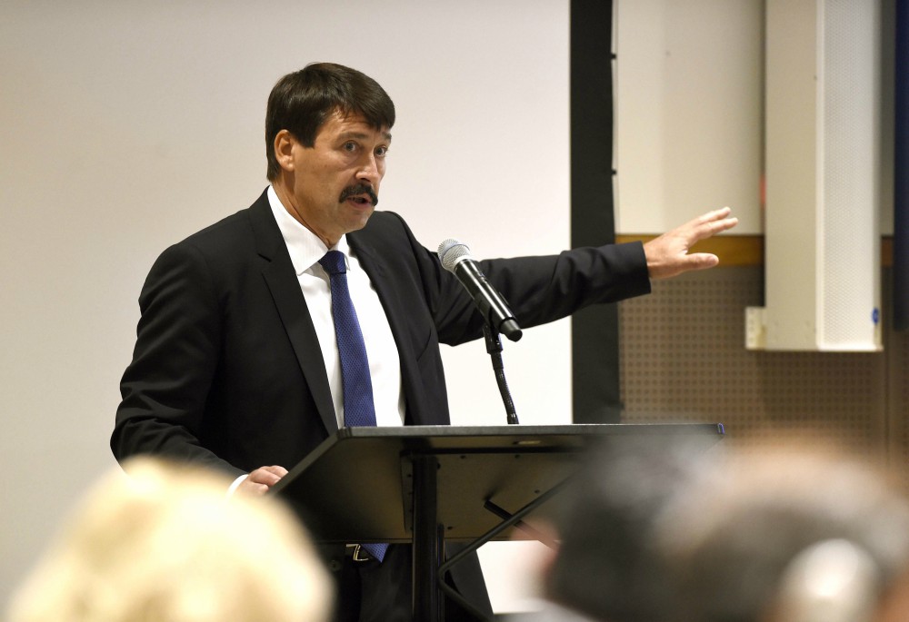 Áder János: feléljük a Föld természeti tőkéjét