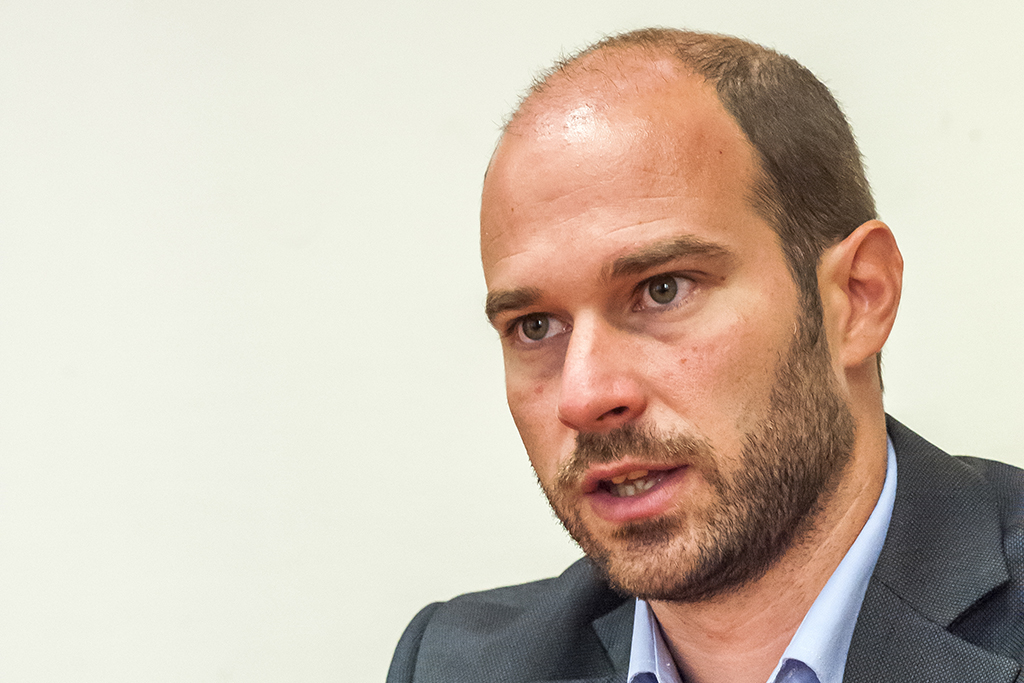 Hollik István: Bíró László tönkretenné a munkahelyeket